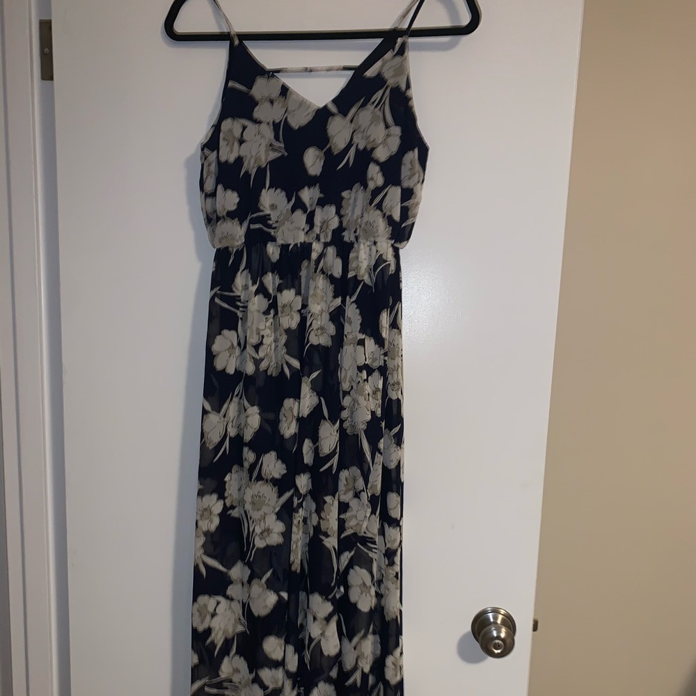 Mid dress